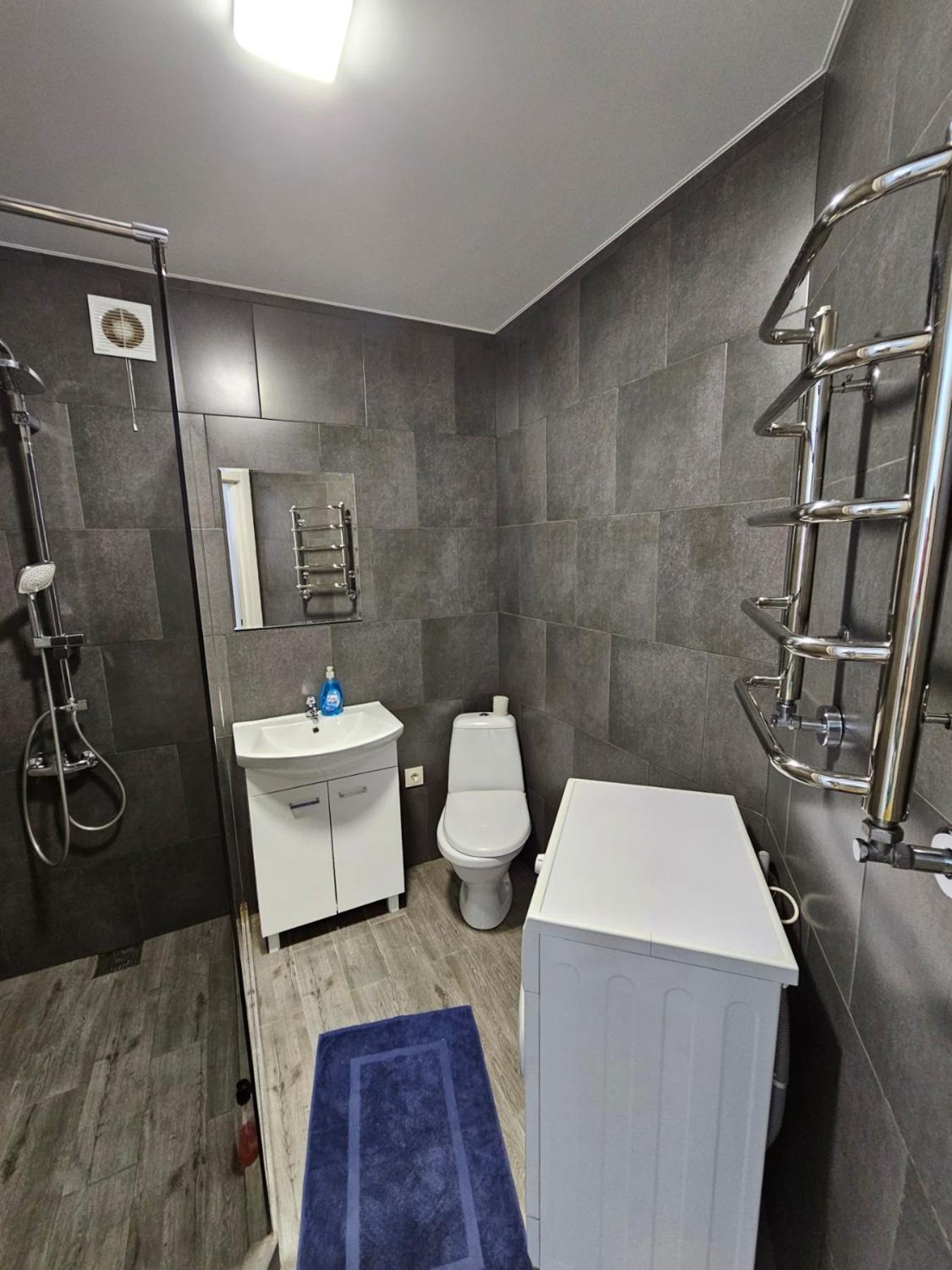 Жк Яровиця Lutsk Bagian luar foto