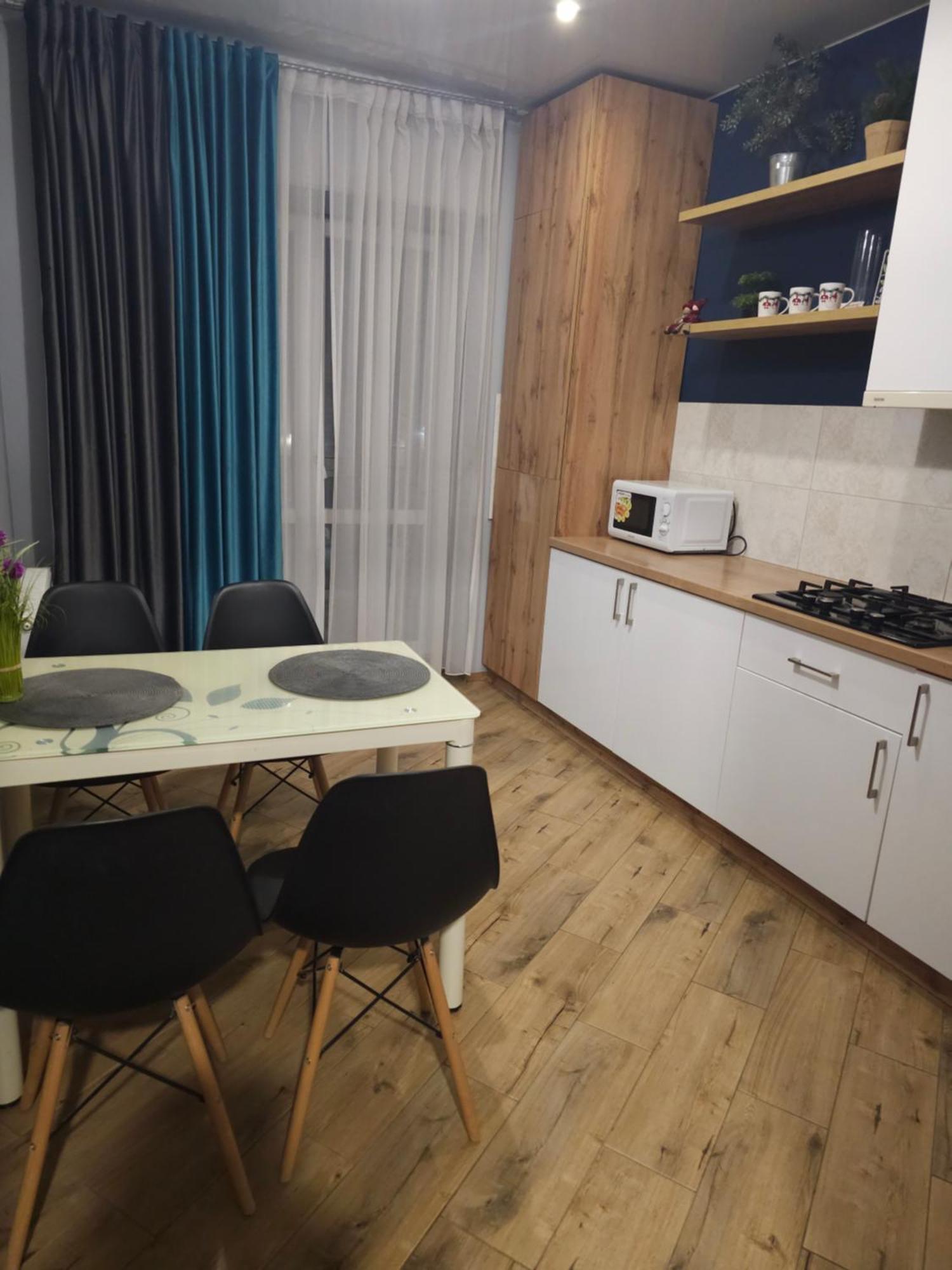 Жк Яровиця Lutsk Bagian luar foto